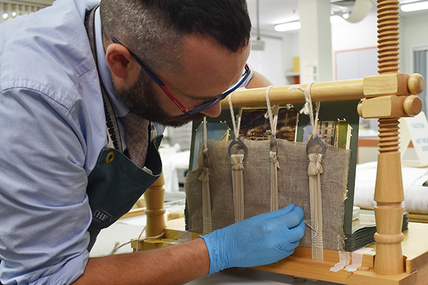 Conservator bookbinding